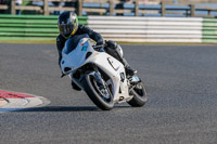 PJM-Wedding-Photography;enduro-digital-images;event-digital-images;eventdigitalimages;mallory-park;mallory-park-photographs;mallory-park-trackday;mallory-park-trackday-photographs;no-limits-trackdays;peter-wileman-photography;racing-digital-images;trackday-digital-images;trackday-photos